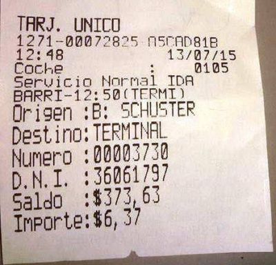 Usuarios del boleto urbano de colectivos denuncian sobreprecios en las tarjetas diferenciadas en Ober�