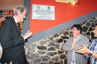 Closs: �El Polideportivo Finito Gehrmann est� preparado para recibir alta competencia�
