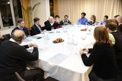 El ex presidente uruguayo Sanguinetti mantuvo un encuentro en Montevideo con j�venes del Congreso Jud�o Latinoamericano