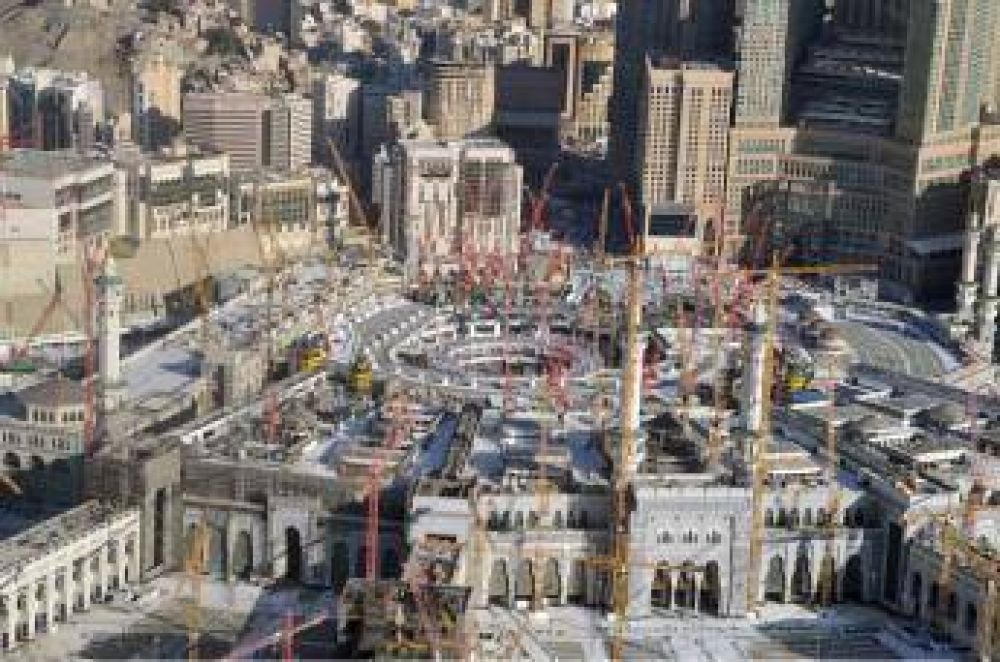 Presentan proyectos de expansin de mezquita de la Meca