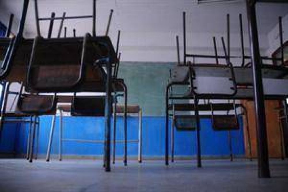 La muerte de Agustn: gremios docentes porteos ratifican el paro de maana por la remocin preventiva de dos maestras