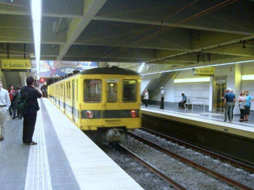 Especialistas y empresarios avalaron la instalaci�n del subte en Rosario