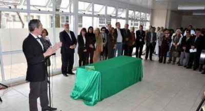 Juli�n Dindart destac� inversiones en salud