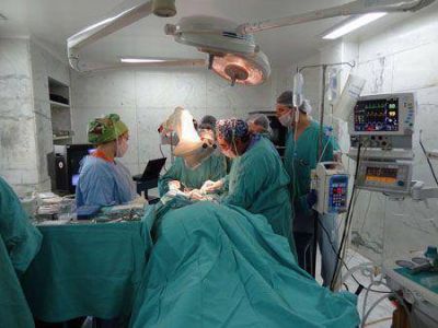 Los trabajadores de sanatorios siguen en estado de alerta y convocaron a una asamblea 