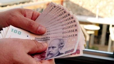 El Gobierno anunci� que el viernes comenzar� a pagar el medio aguinaldo 