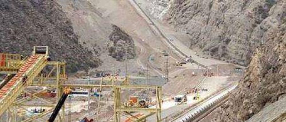 "Las consecuencias de Gualcamayo se sentir�n en La Rioja".
