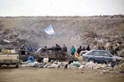 Trabajadores del basural podr�an rechazar los puestos de trabajo ofrecidos debido a que el salario no es suficiente
