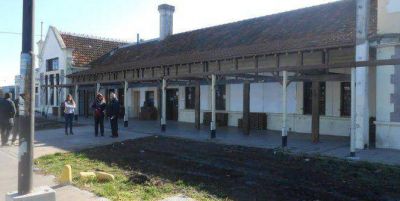 Denuncian abandono de la Estaci�n de Trenes