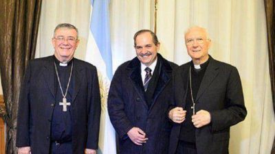Alperovich recibi� a Zecca y al presidente del Comit� Pontificio Internacional