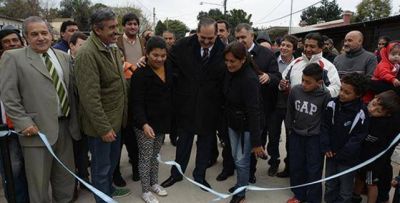 Alperovich: �en 90 d�as se quedar�an sin plata para los sueldos�