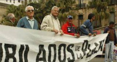 Presentan un proyecto de ley por el 82% m�vil