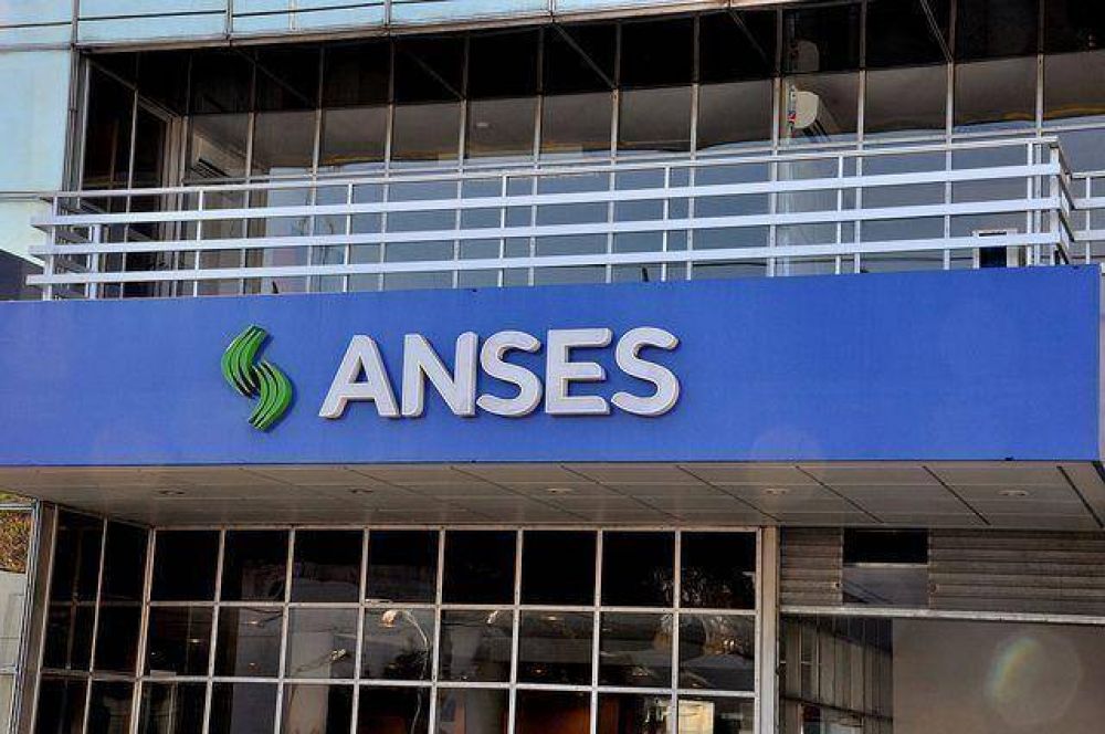 Atenci�n de la oficina de Anses en Termas de R�o Hondo