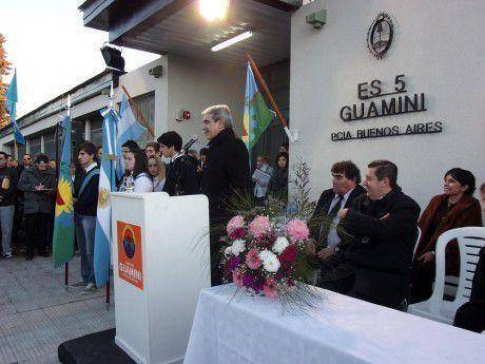 �N�stor so�� construir 700 escuelas y ya llevamos 1500, m�s 500 en ejecuci�n�, dijo An�bal Fern�ndez