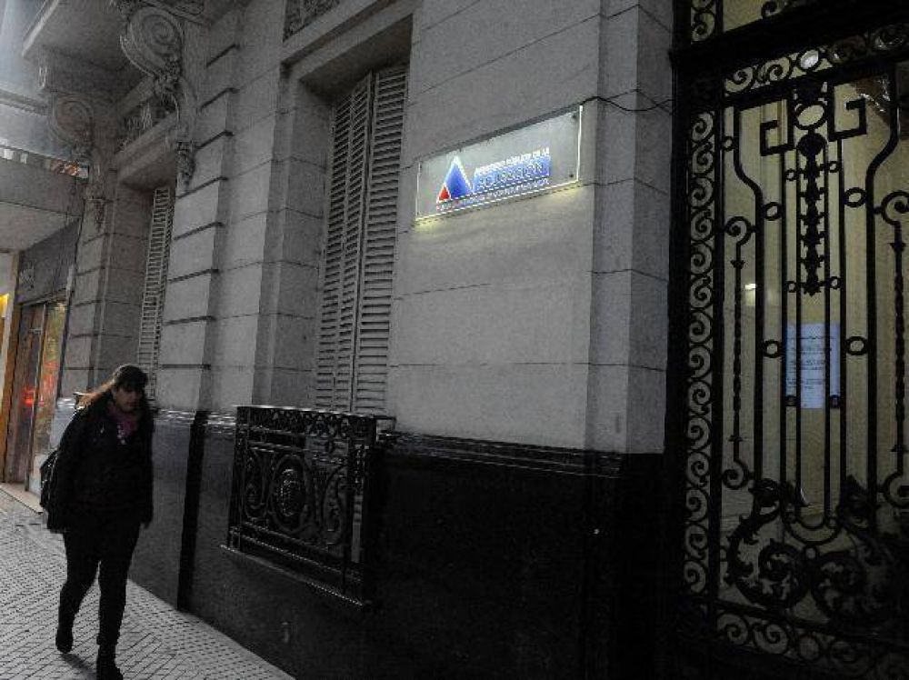 Afirm� ser un sicario de Los Monos para extorsionar a una familia
