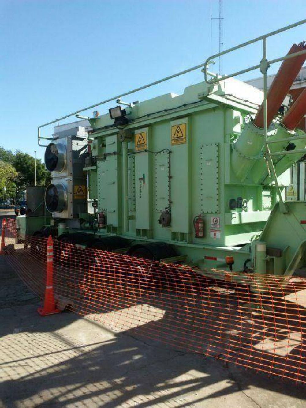 Transnea present� moderna planta transformadora m�vil para atender emergencias energ�ticas