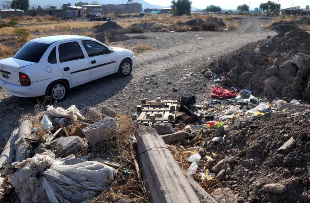 La proyectada prolongaci�n de Boulogne Sur Mer es un basural