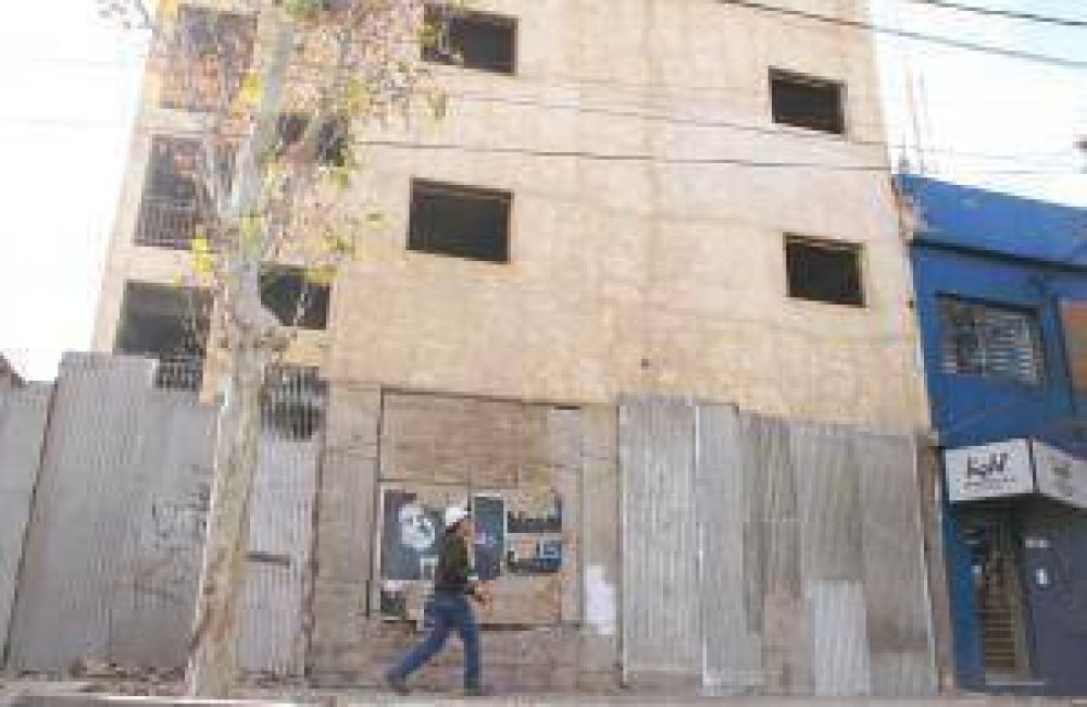 La zona que atemoriza a vecinos a pasos de la Central de Polic�a