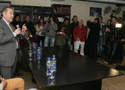 Adolfo Rodr�guez Sa� pidi� el apoyo gremial para su candidatura