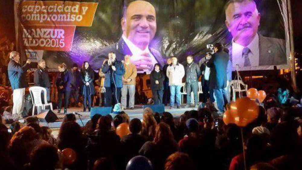 Colombres recibi� el aval y visita de Osvaldo Jaldo
