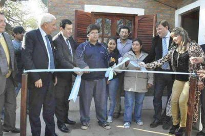 El gobierno de la provincia hizo posible que familias loretanas tengan hoy sus nuevas viviendas sociales