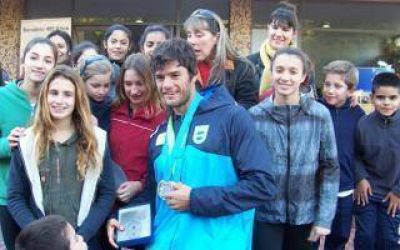 Panamericanos 2015: Palista de Baradero gan� dos medallas y recibi� el Escudo de la ciudad