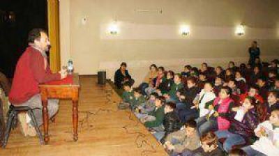 La Biblioteca Popular celebr� los 120 a�os de vida institucional