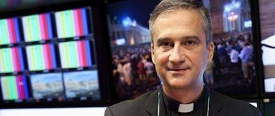 El nuevo prefecto de la Secretar�a de Comunicaci�n aborda el estilo de Francisco