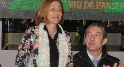 Seward llam� a ponerse la camiseta de Corrientes