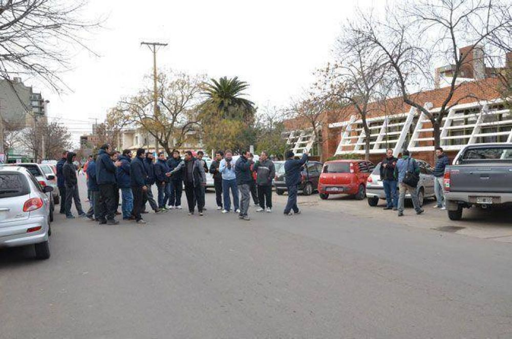 Autobuses: depositan lo adeudado y levantan el paro