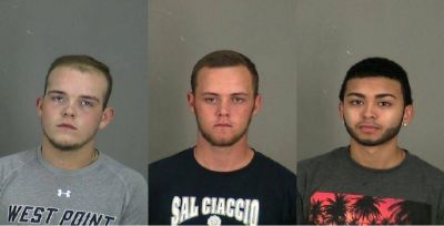 Tres j�venes americanos atacaron a miembros de un campamento jud�o
