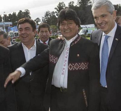 M�s pimienta en la puja oficialista en la Provincia