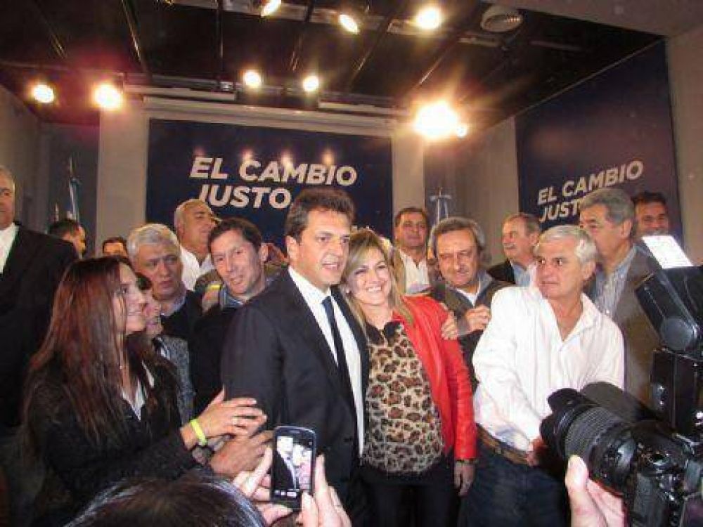 Massa presentó en Pergamino a los precandidatos de la Segunda Sección electoral