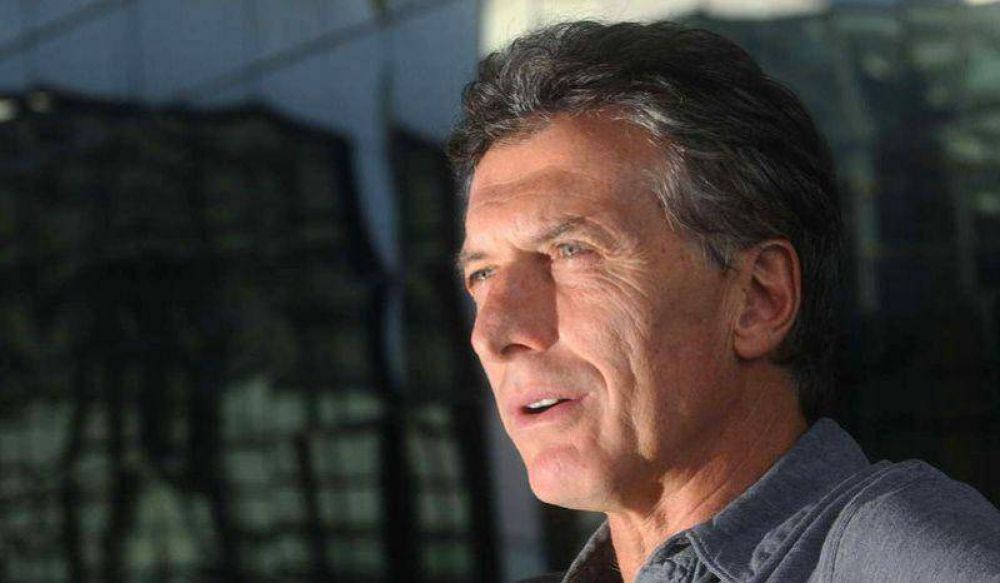 Intiman a la Ciudad por la publicidad oficial