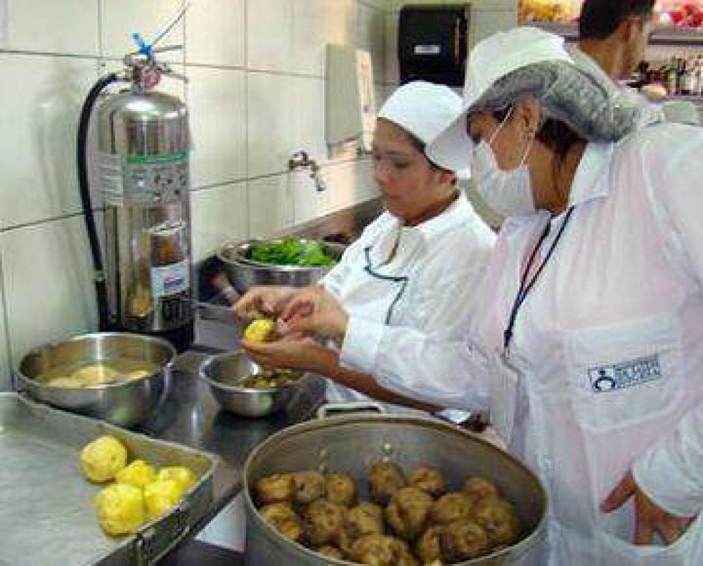 Afirman que los marplatenses tienen malos h�bitos en la manipulaci�n de alimentos