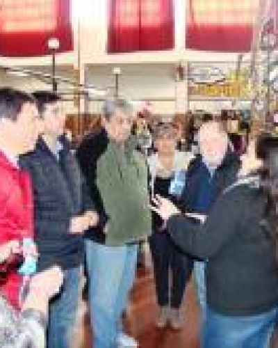 De recorrida en campa�a, Fuertes y Busti anunciaron que Massa llegar� a Concordia