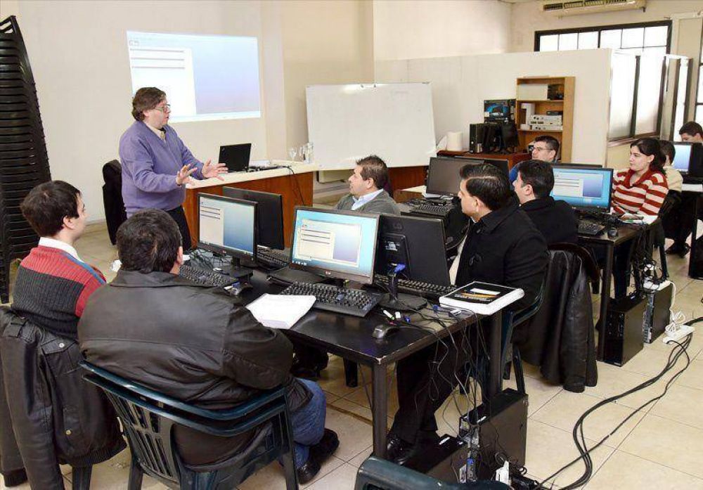 La provincia adquiri� modernas soluciones inform�ticas para la investigaci�n criminal