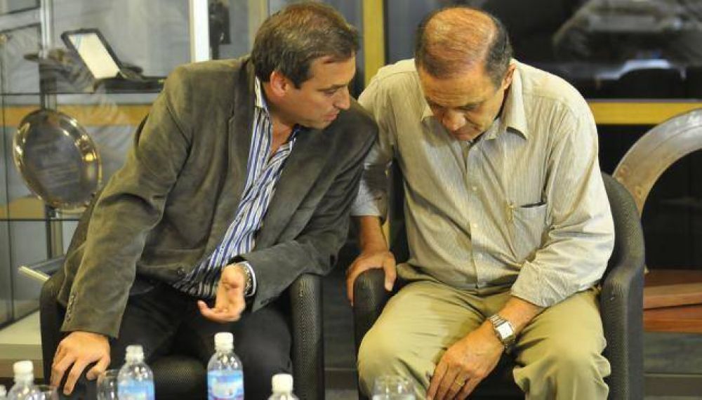 Mestre y L�baque es la f�rmula oficial con la que participar�n la UCR-PRO.