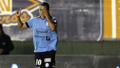 Belgrano logr� una importante victoria ante Banfield y se acerca a la cima