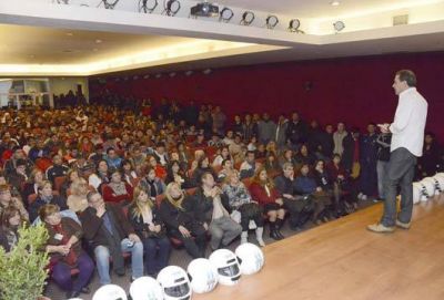 Malvinas Te Protege y llega a toda la comunidad