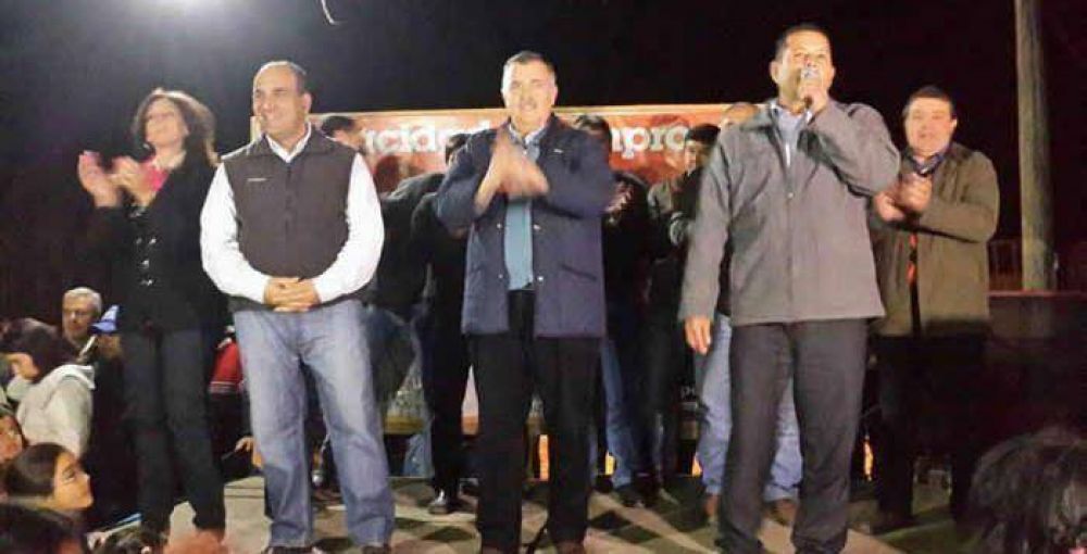 Manzur y Jaldo realizaron un importante acto en R�o Gastona