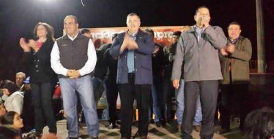 Manzur y Jaldo realizaron un importante acto en R�o Gastona