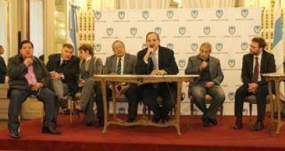 Se licit� parte de la ruta de la producci�n