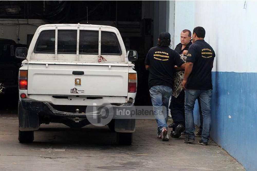 Detienen a un hombre por abusar, golpear y encerrar a su pareja
