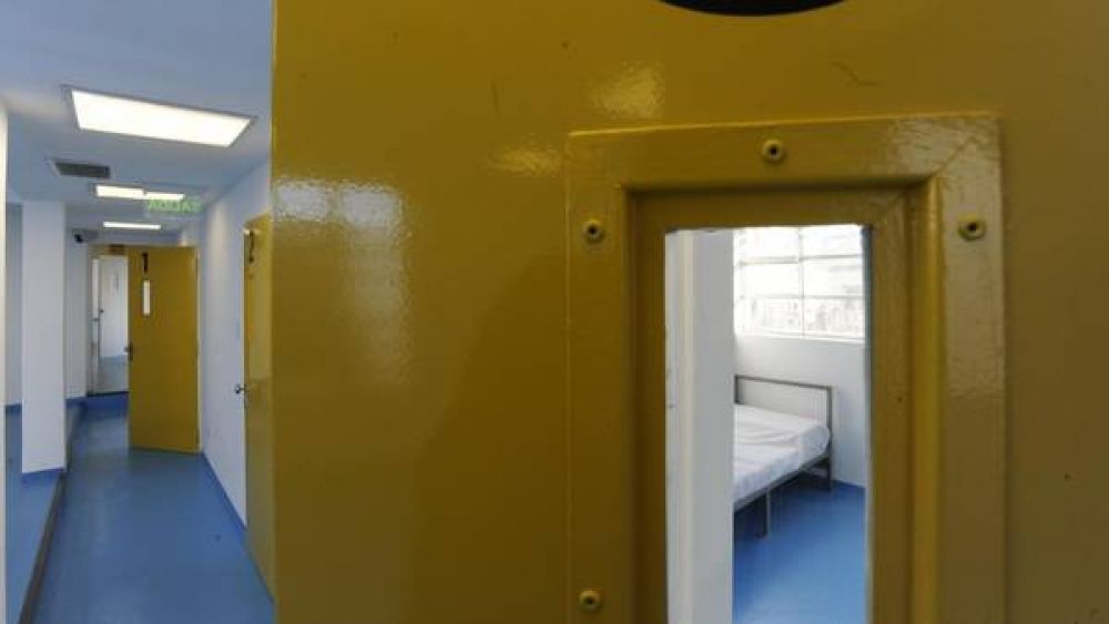 Manejaban borrachos y se convirtieron en los primeros presos de la c�rcel porte�a