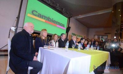Los radicales se re�nen para apuntalar el trabajo de campa�a de cara a las Paso