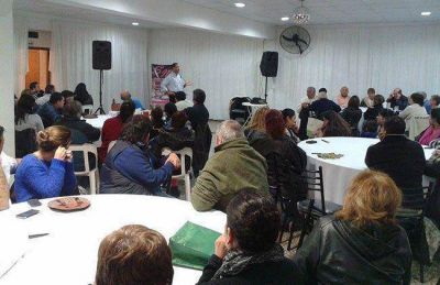 Larra�aga apoyar� al vernismo en las PASO