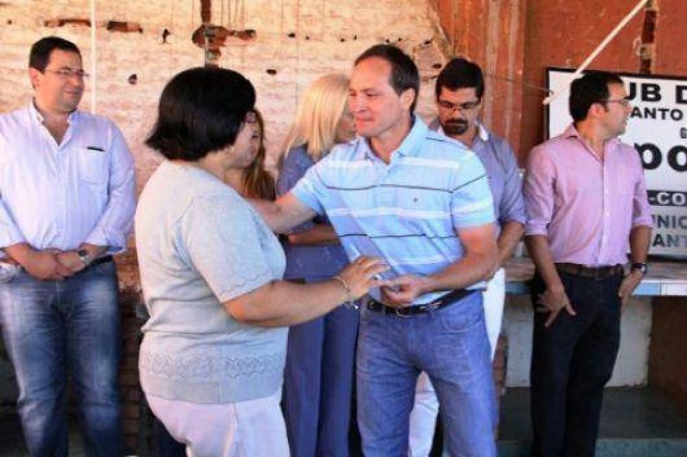 Ma�ana, en Goya, Camau lleva nuevas concreciones del Gobierno Nacional para municipios correntinos