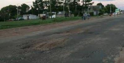 En Paso de los Libres un autom�vil atropell� a dos peatones esta madrugada, uno muri�