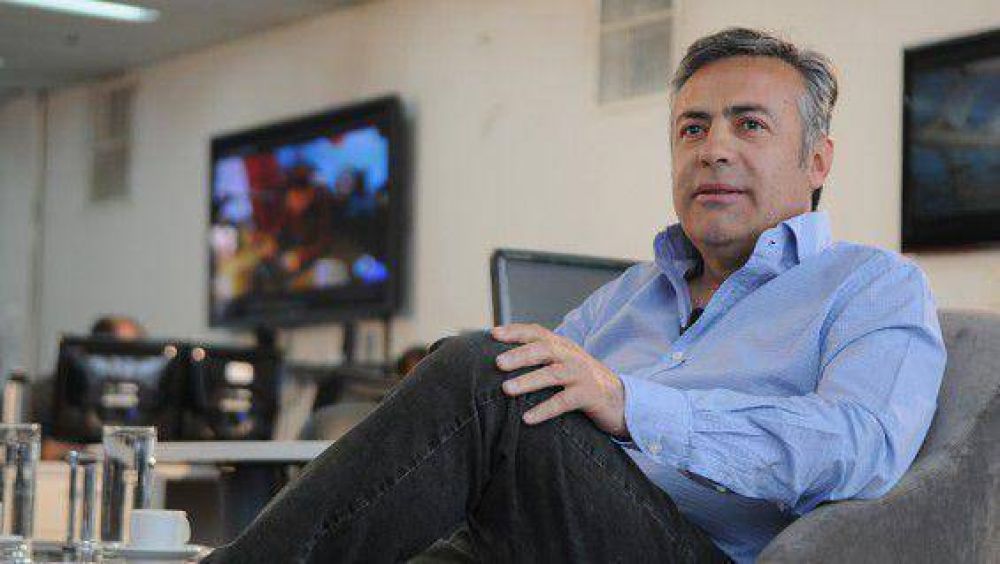 Cornejo est� a punto de hartarse de P�rez