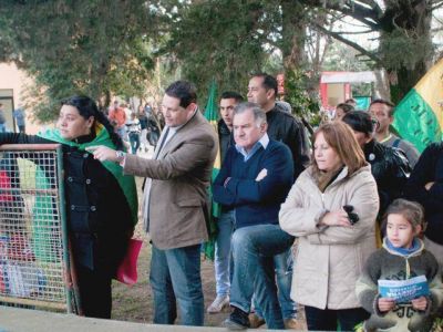 Avanzan obras de otro polideportivo